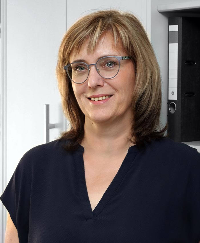 businessman working in office using laptop 2023 11 27 04 50 59 utc@2x